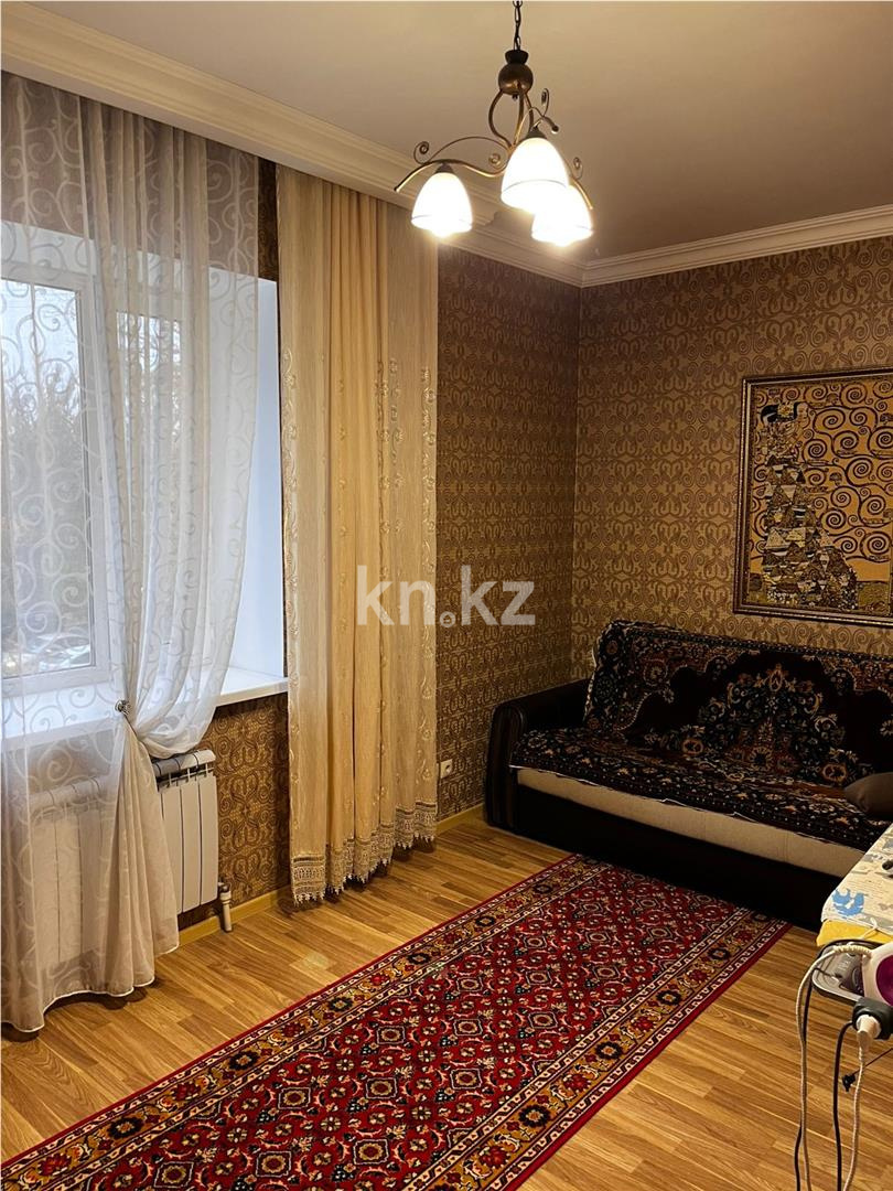Продажа 3-комнатной квартиры, 90 м², ул. Ермекова - Продажа  трехкомнатных квартир в Караганде с фото фото 10 из 15