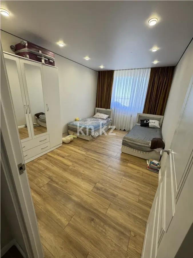 Продажа 3-комнатной квартиры, 80 м², ул. Казыбек би, дом  11 в Астане - фото 2