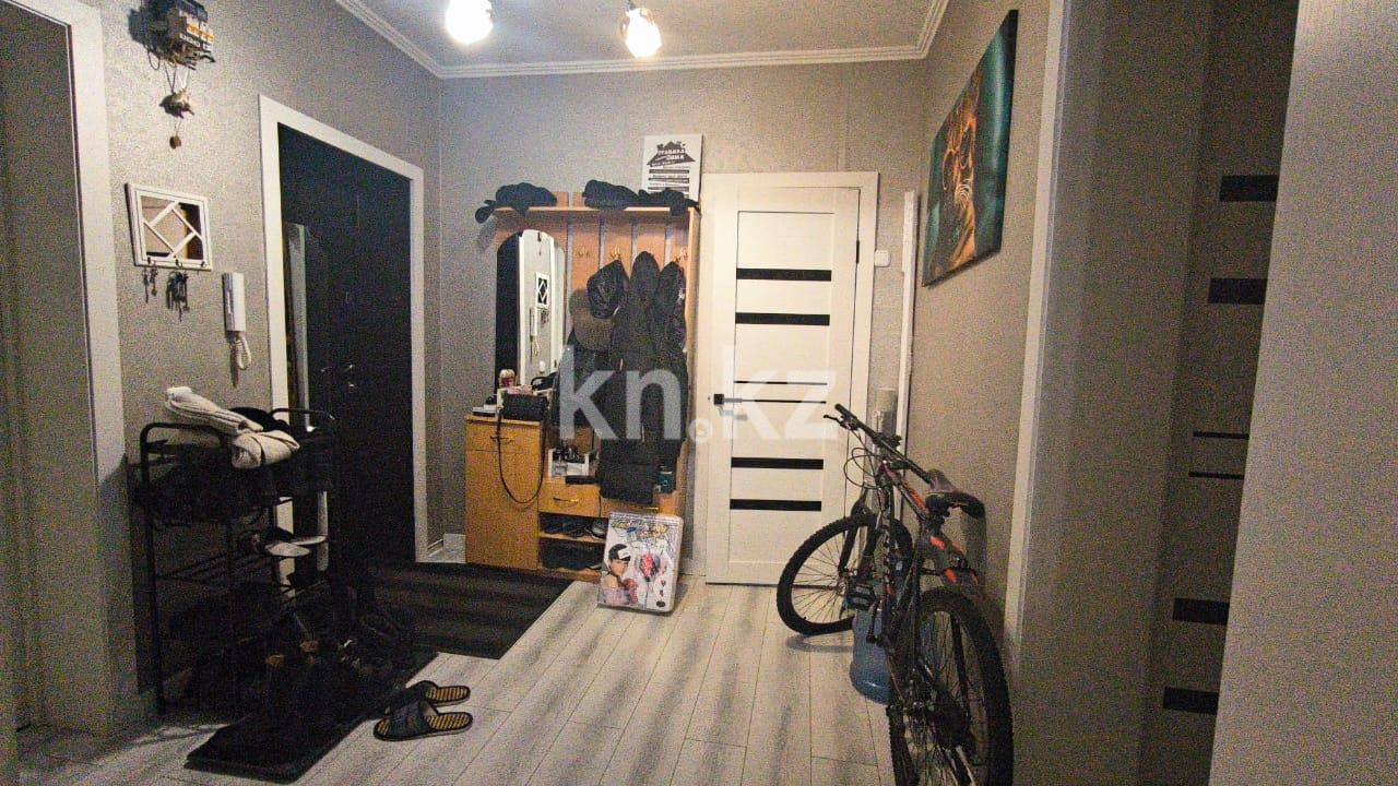 Продажа 3-комнатной квартиры, 74 м², ул. Абая в Темиртау - фото 10
