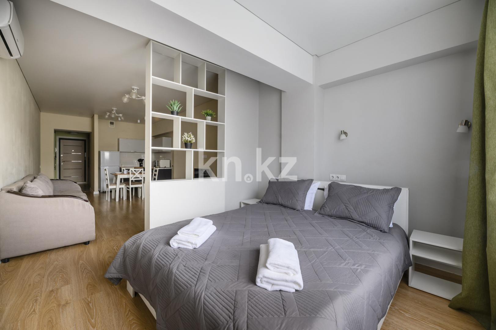 Аренда 1-комнатной квартиры посуточно, 45 м² - Аренда однокомнатных квартир посуточно в Алматы фото 1 из 16