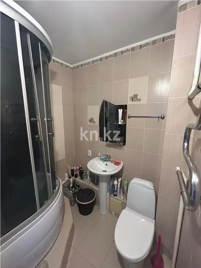 Продажа 1-комнатной квартиры, 30 м², мкр-н 6, дом  32 в Алматы - фото 3