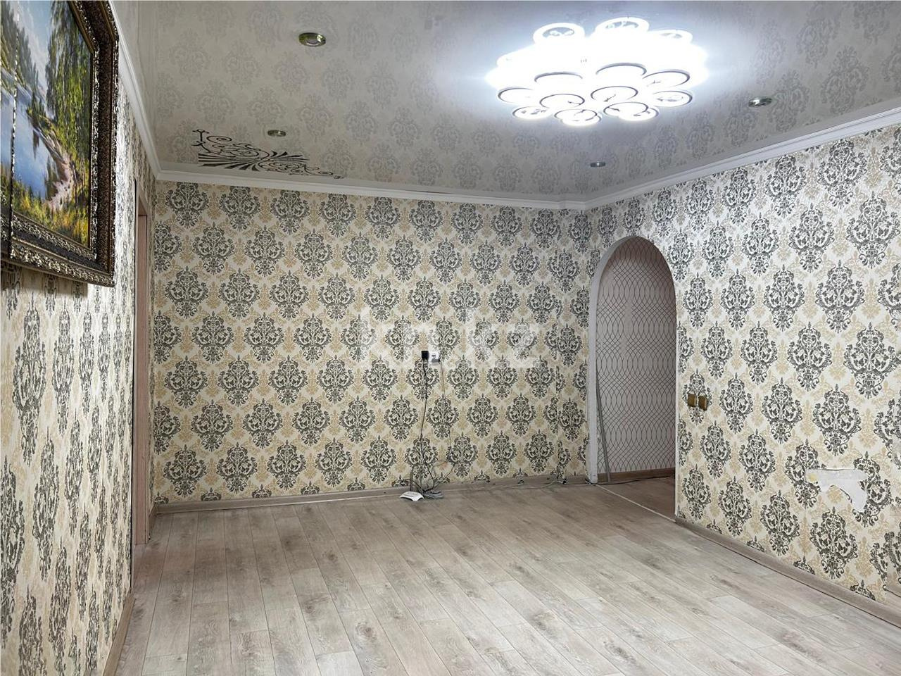 Продажа 3-комнатной квартиры, 60 м², ул. Язева - Продажа квартир в Караганде фото 2 из 11