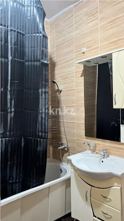 Продажа 2-комнатной квартиры, 100 м², пр. Абая, дом  150/230 в Алматы - фото 4