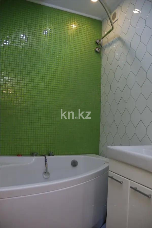 Продажа 3-комнатной квартиры, 76.6 м², ул. Шашкина, дом  40 в Алматы - фото 3