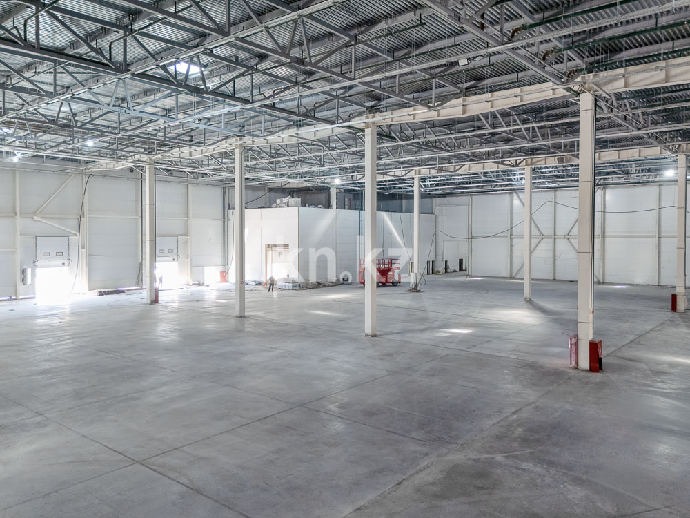Аренда , 17500 м², Кульджинский тракт, дом  200 - Аренда баз, складов и промышленной недвижимости в Алматы фото 7 из 11