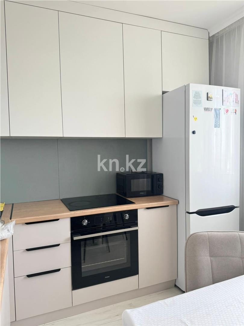 Продажа 2-комнатной квартиры, 72 м², ул. Нуршайыкова в Астане - фото 9