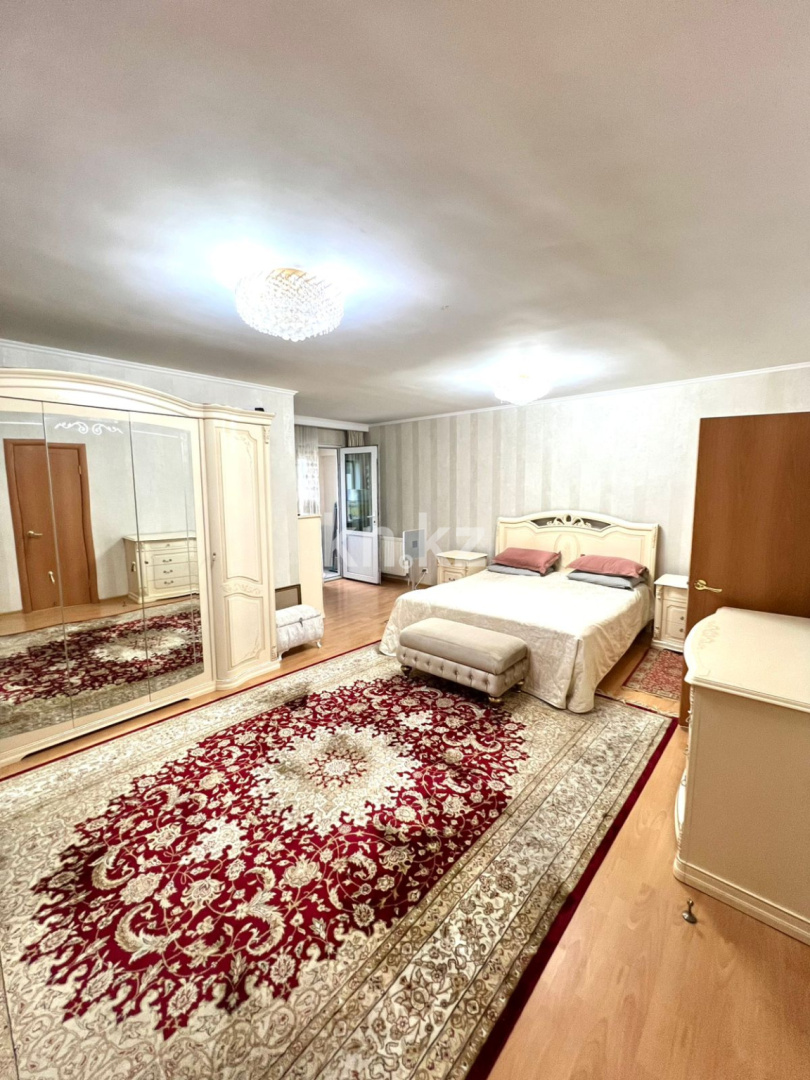 Продажа 5-комнатной квартиры, 200 м², пр. Абая, дом  45/2 - Республики - Продажа  пятикомнатных квартир в Астане фото 4 из 24