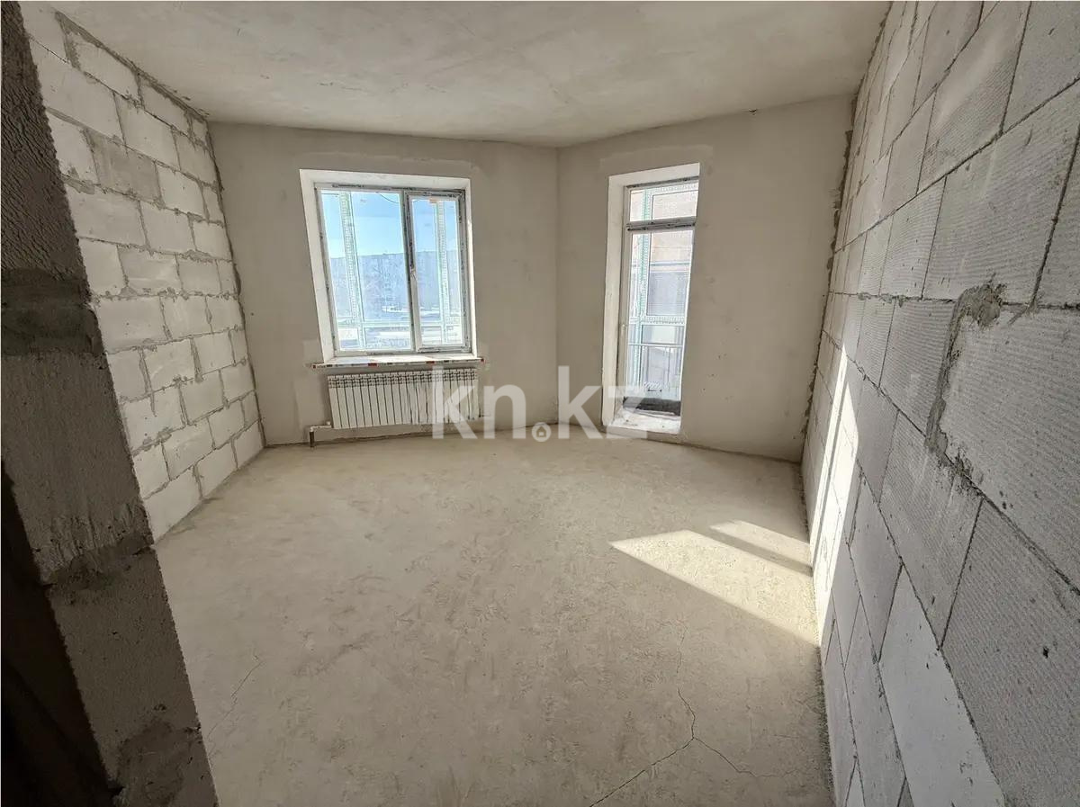 Продажа 3-комнатной квартиры, 100 м² - Продажа  трехкомнатных квартир в Караганде на Юго-Востоке фото 3 из 8