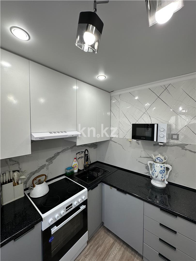 Продажа 3-комнатной квартиры, 64 м², мкр. Восток-3 - Продажа  трехкомнатных квартир в Караганде с фото фото 11 из 20