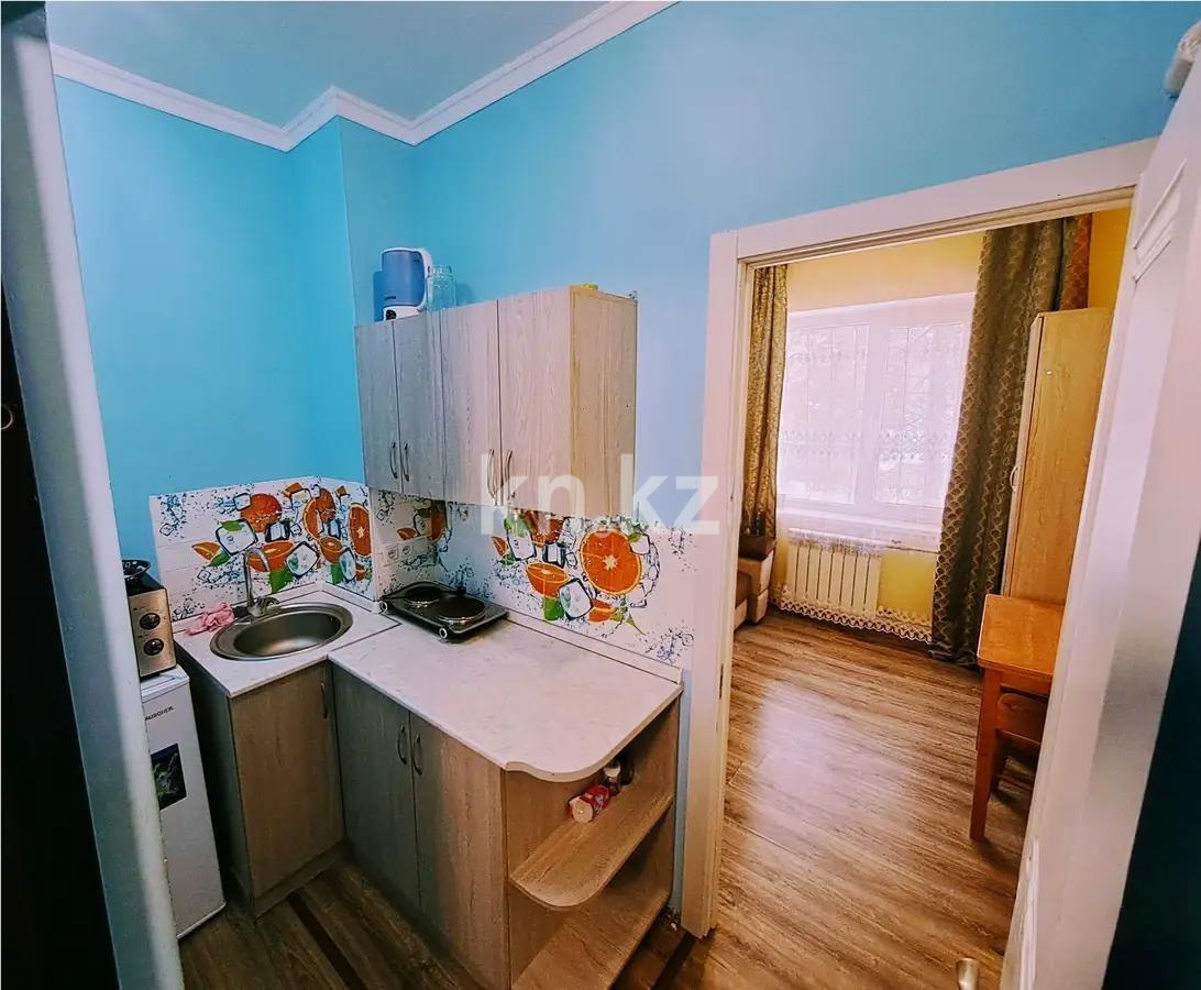 Продажа 1-комнатной квартиры, 38 м², ул. Жарокова, дом  283 в Алматы - фото 2
