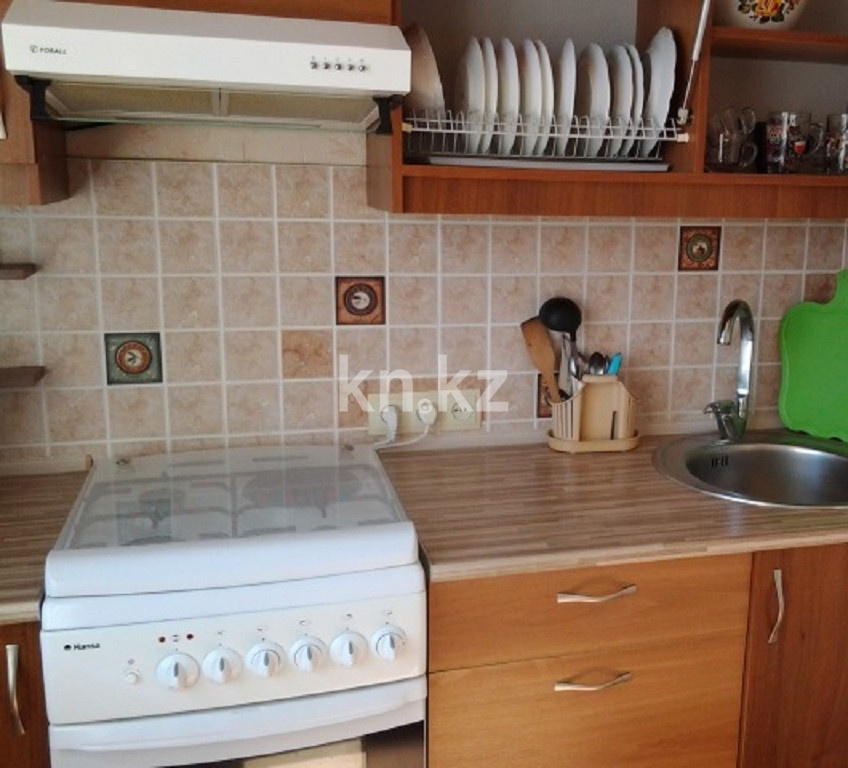 Аренда 1-комнатной квартиры посуточно, 32 м², Алмагуль мкр-н, дом  271 - Розыбакиева/Байкадамова - Аренда  однокомнатных квартир посуточно в Алматы с фото фото 1 из 4
