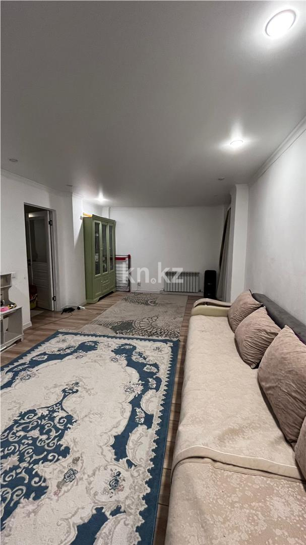 Продажа 2-комнатной квартиры, 70 м², ул. Ашимова в Караганде - фото 4