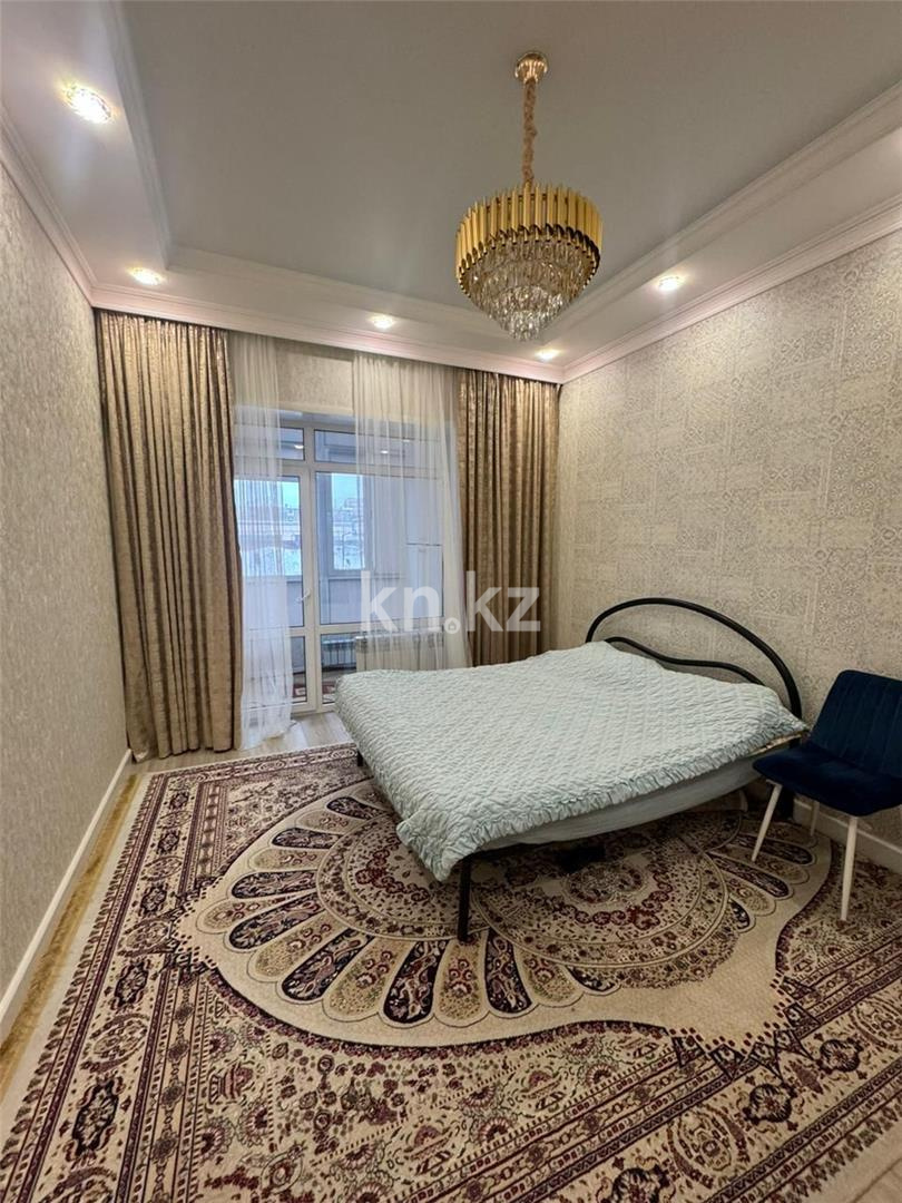 Продажа 3-комнатной квартиры, 94 м², ул. Муканова, дом  1/9 - Продажа квартир в Караганде фото 5 из 15