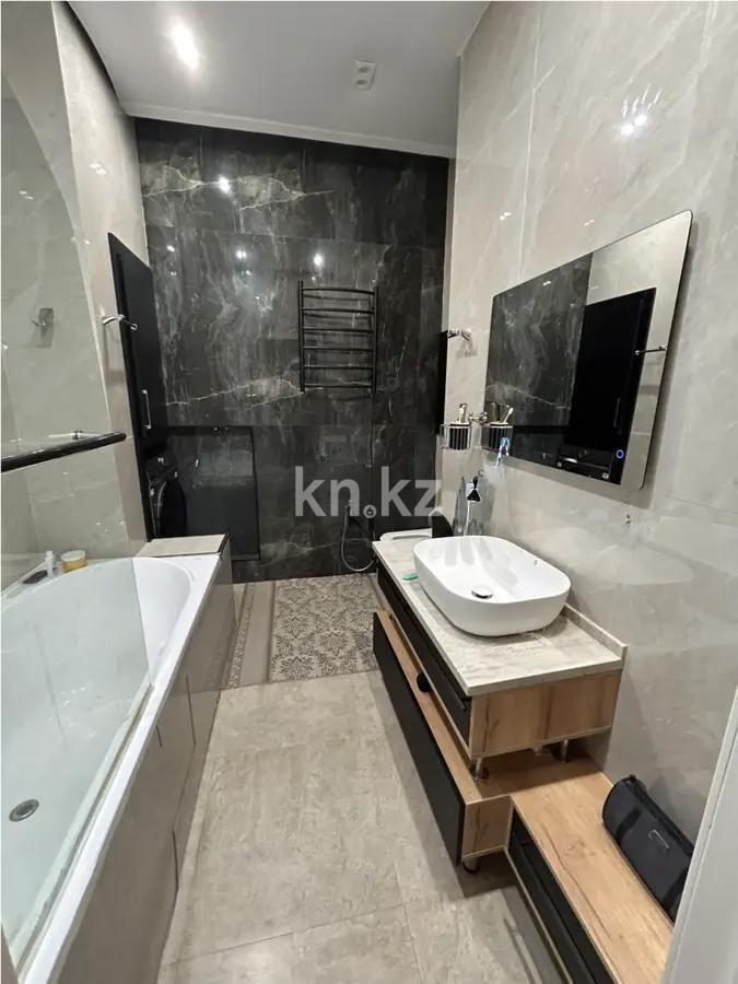 Продажа 3-комнатной квартиры, 86 м², ул. Бокейхана, дом  25а в Астане - фото 5