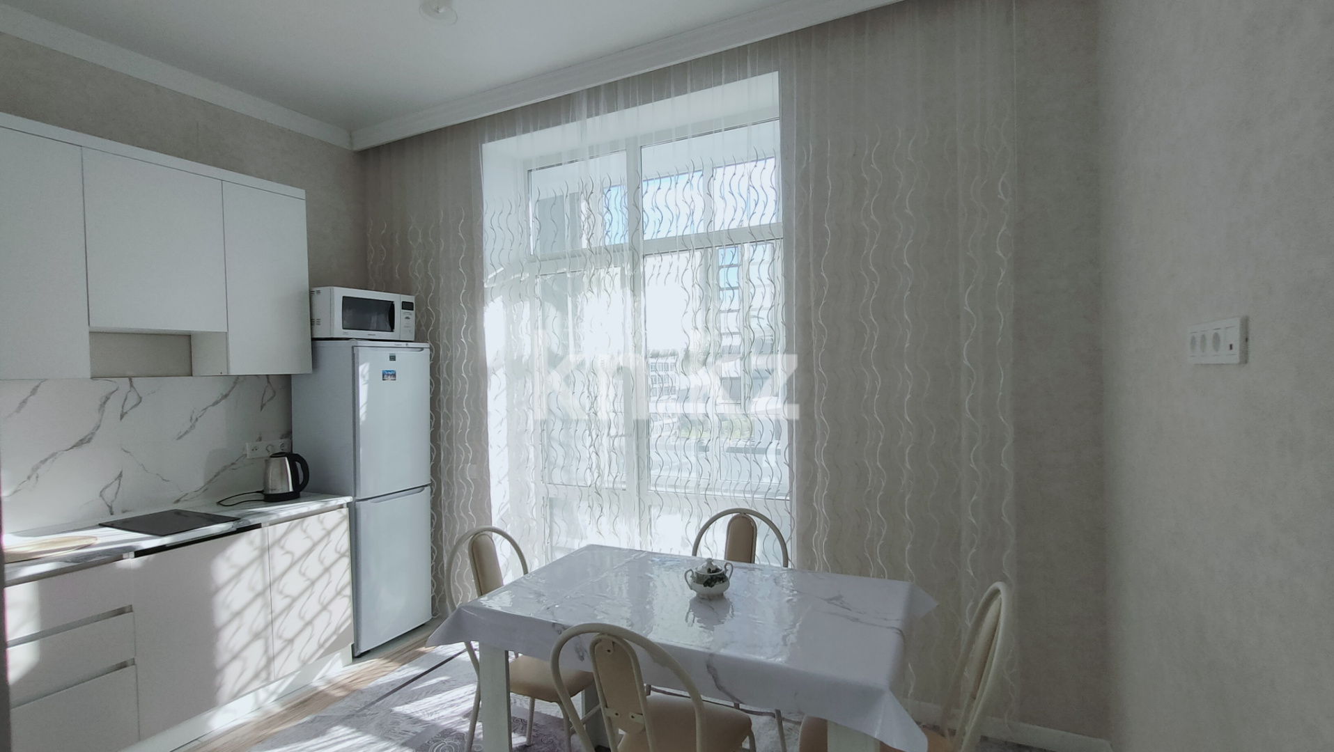 Аренда 1-комнатной квартиры посуточно, 42 м², пр. Туран, дом  46/4 - ул. Орынбор - Аренда квартиры посуточно в Астане фото 10 из 17