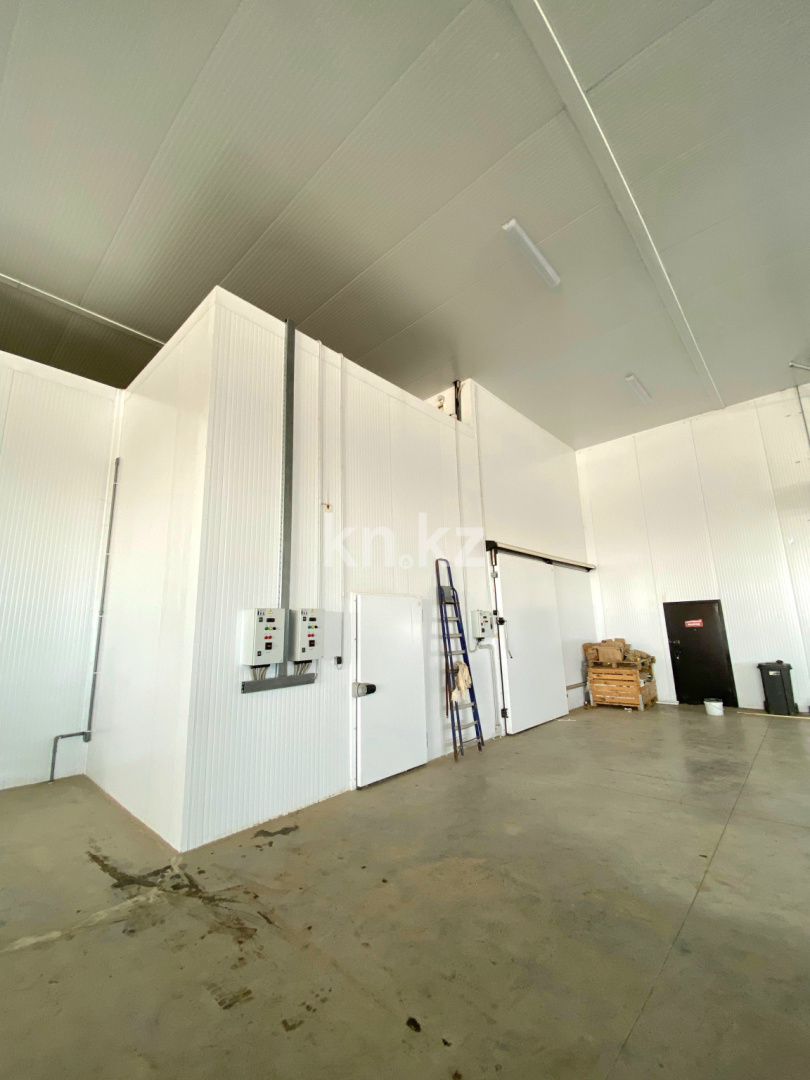 Продажа , 2700 м², Акбулак п., дом  1111 - Продажа офисных и торговых помещений в Шымкенте фото 20 из 40