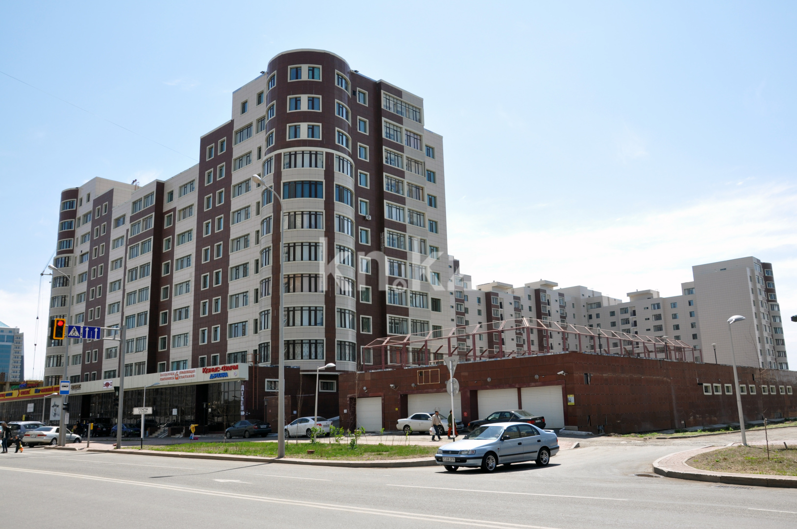 Продажа 2-комнатной квартиры, 80 м², пр. Мангилик Ел, дом  19/2 в Астане - фото 10