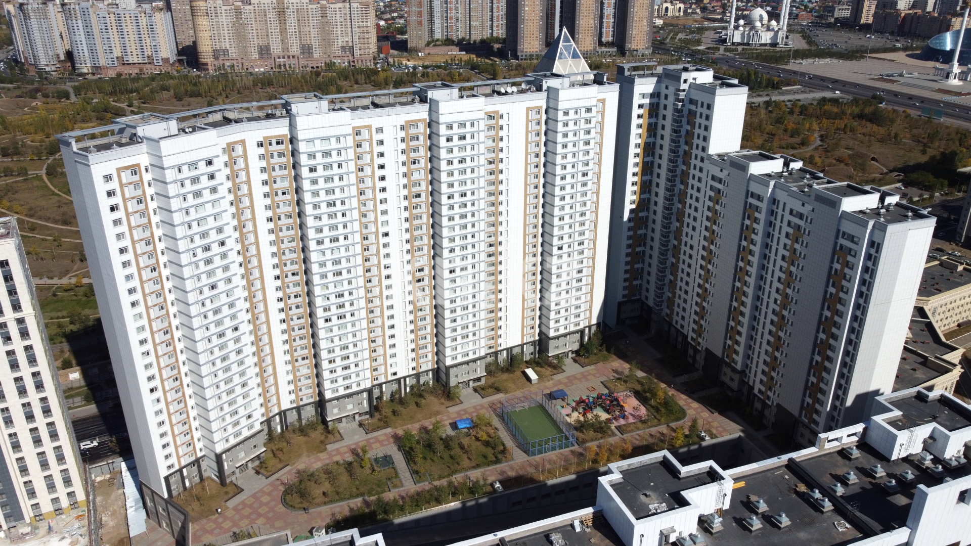 Продажа 2-комнатной квартиры, 76 м², ул. Нажимеденова, дом  4 в Астане - фото 7