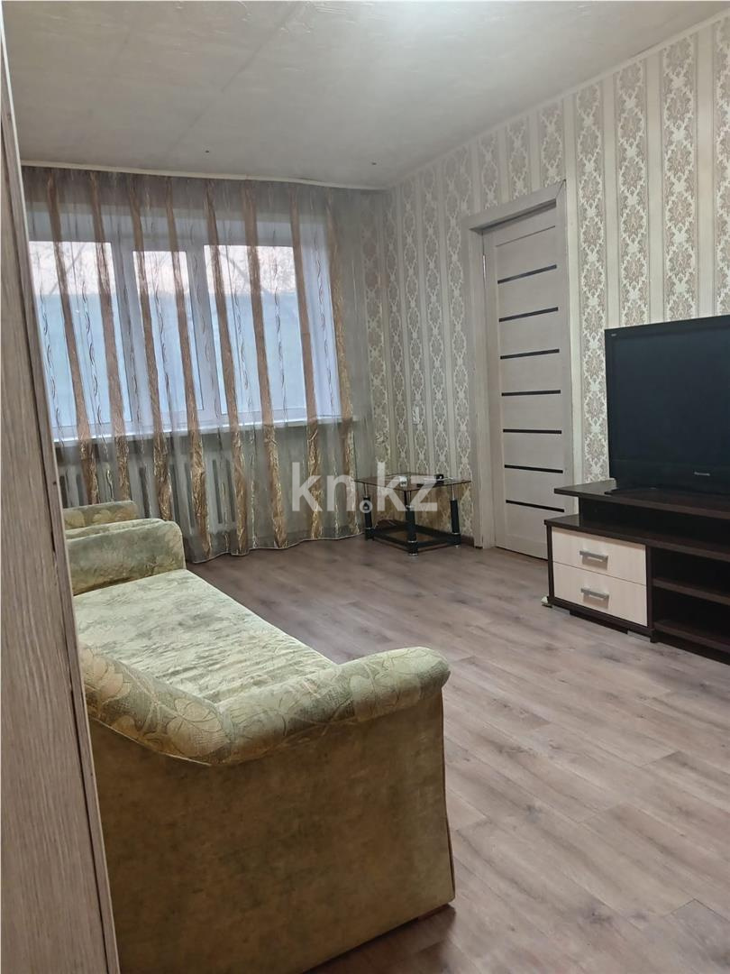 Продажа 2-комнатной квартиры, 47 м², мкр-н 16 - Продажа квартир в Караганде фото 1 из 14