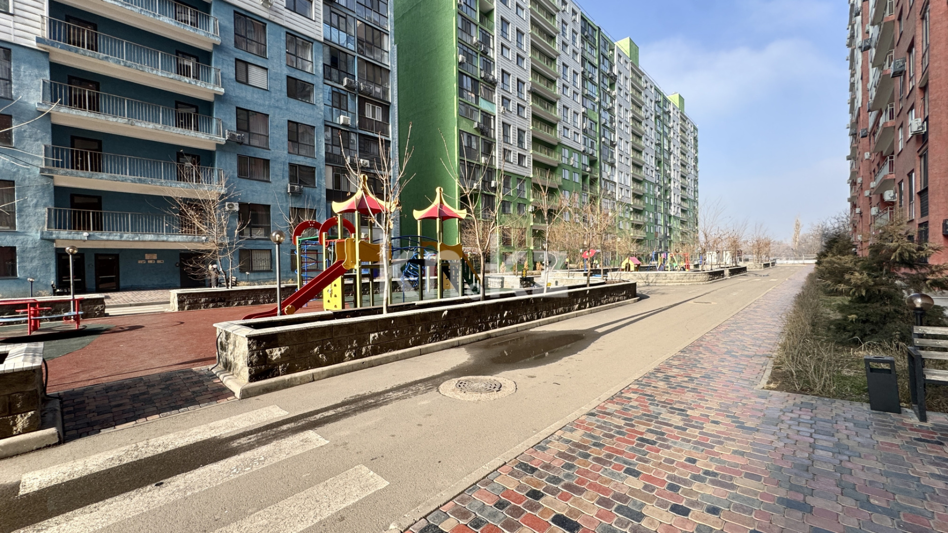 Продажа 4-комнатной квартиры, 95.3 м² в Алматы