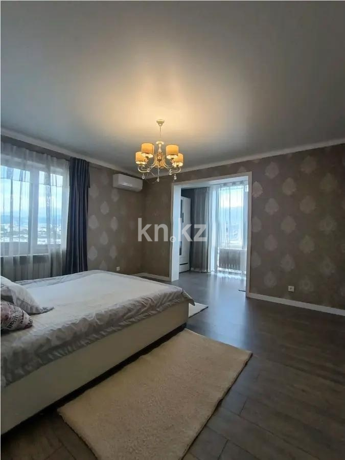 Продажа 2-комнатной квартиры, 65 м² в Алматы