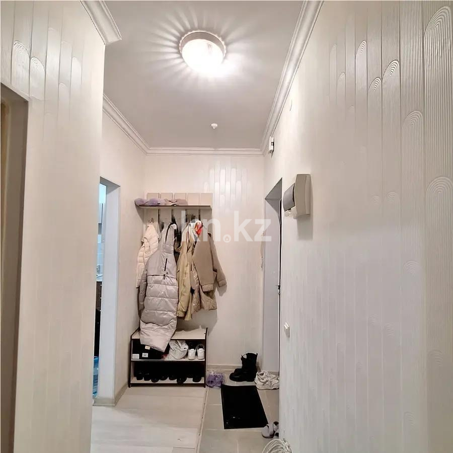 Продажа 1-комнатной квартиры, 35 м², ул. Култегин, дом  5 в Астане - фото 4