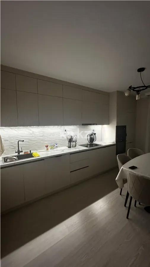 Продажа 3-комнатной квартиры, 84 м², ул. Хусейна бен Талала, дом  39/2 в Астане - фото 3