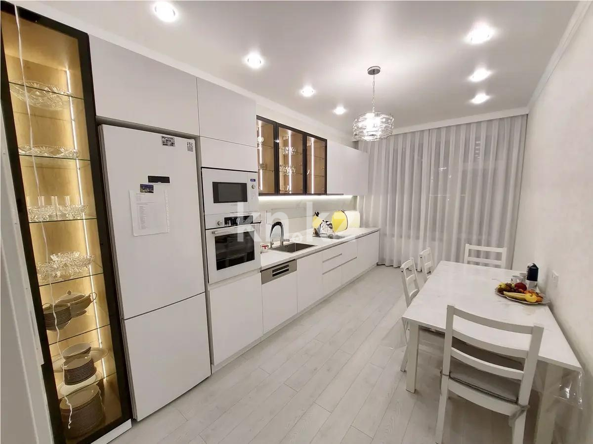 Продажа 4-комнатной квартиры, 135 м², пр. Аль-Фараби, дом  41/2 в Алматы - фото 5