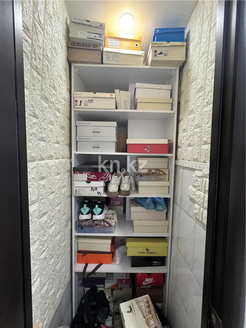 Продажа 6-комнатной квартиры, 79 м², ул. 9-й мкр., дом  42 - Продажа квартир в Темиртау фото 8 из 18