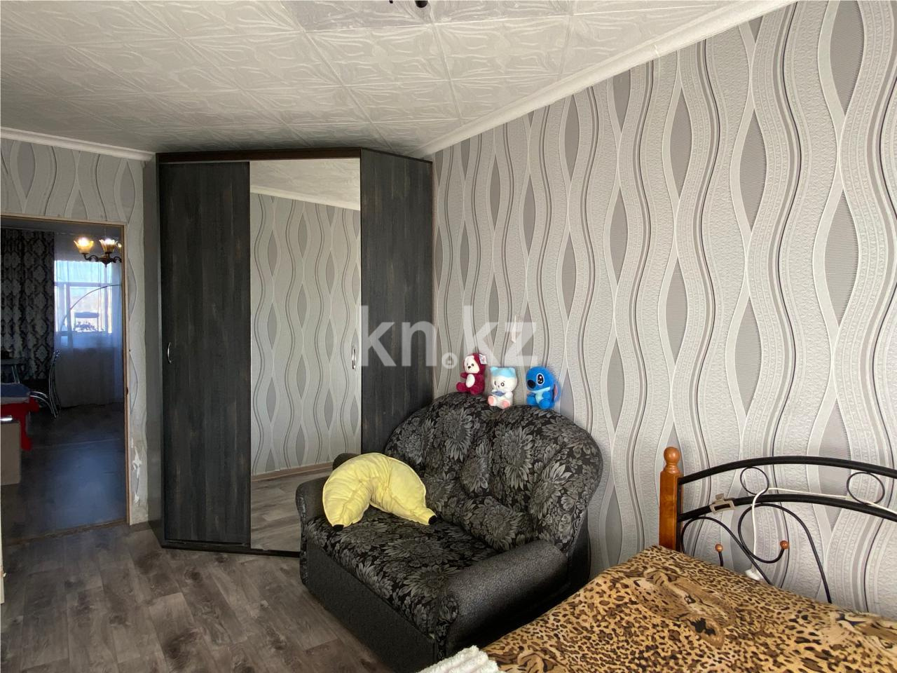 Продажа 2-комнатной квартиры, 43 м², мкр-н 15 - Продажа жилой и коммерческой недвижимости в Караганде фото 5 из 7