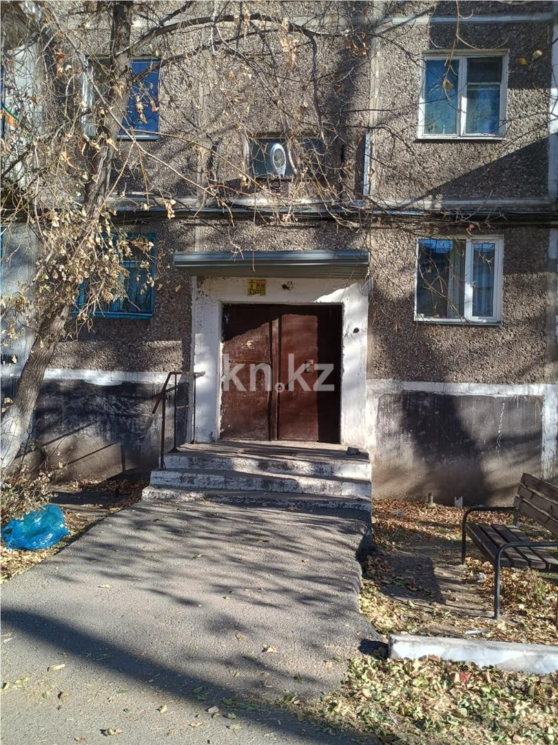 Продажа 3-комнатной квартиры, 63 м², мкр-н 16 - Продажа квартир в Караганде фото 12 из 13