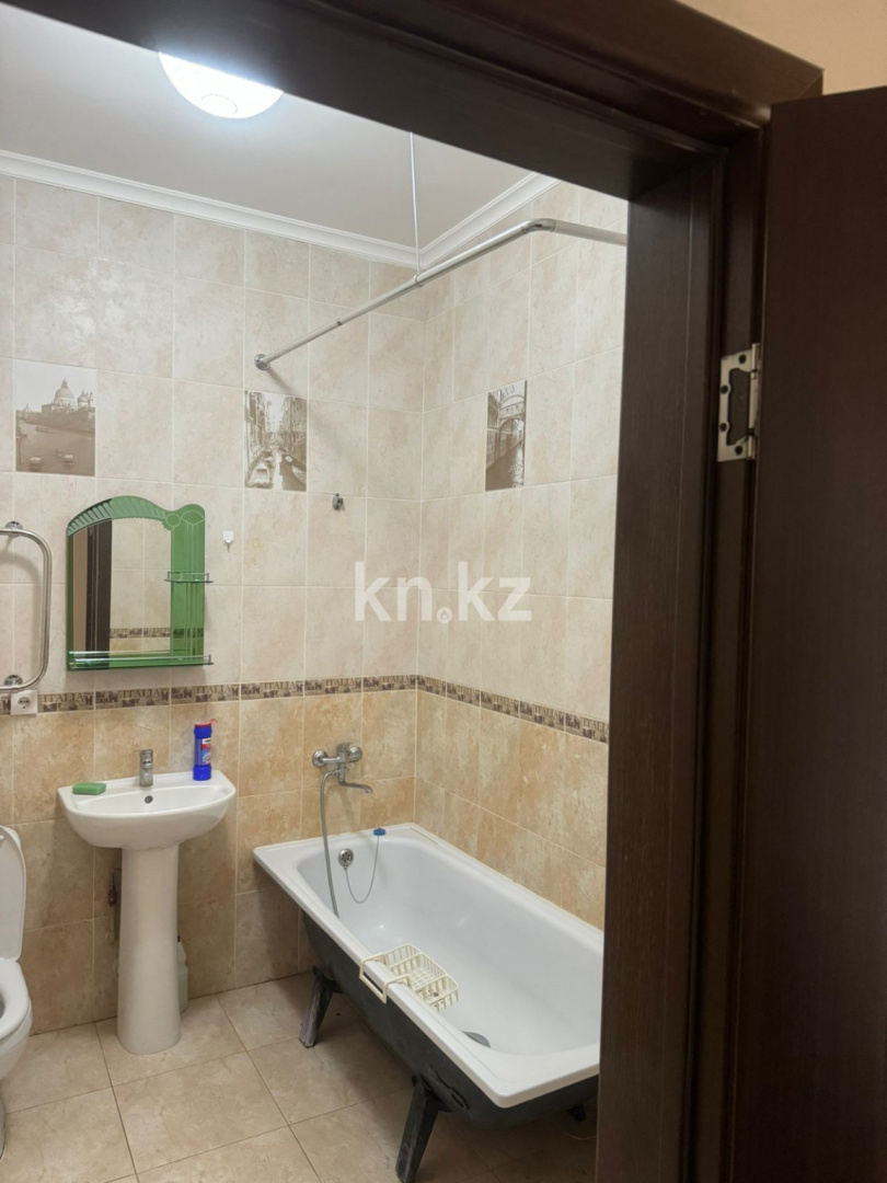 Продажа 3-комнатной квартиры, 113 м², ул. Нарикбаева - Продажа  трехкомнатных квартир в Астане фото 10 из 13