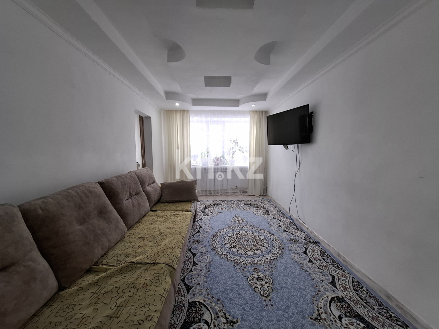 Продажа 3-комнатной квартиры, 51.3 м², 11 кв-л, дом  13 в Караганде - фото 2