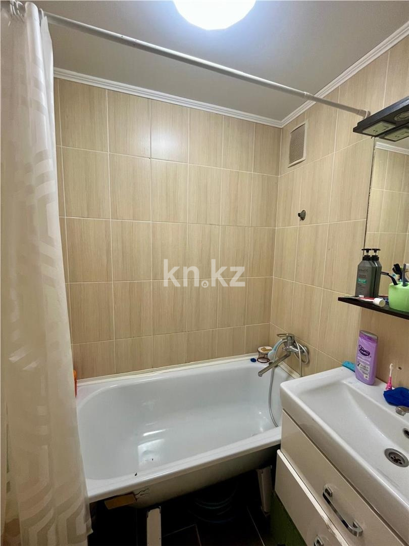 Продажа 4-комнатной квартиры, 75 м² в Караганде - фото 7