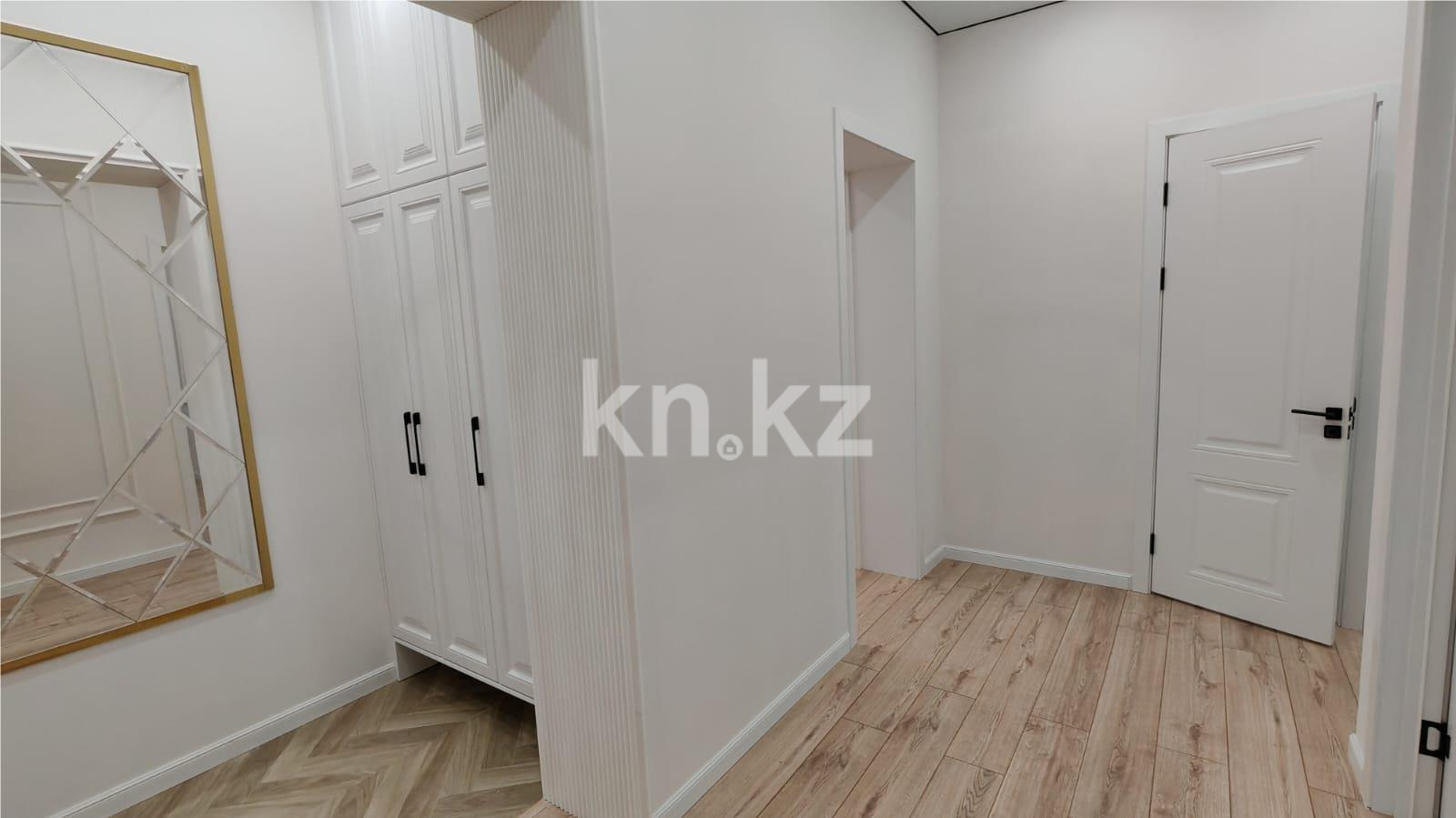 Продажа 3-комнатной квартиры, 63 м² - Продажа трехкомнатных квартир на Юго-Востоке Караганды - страница 7 фото 12 из 16