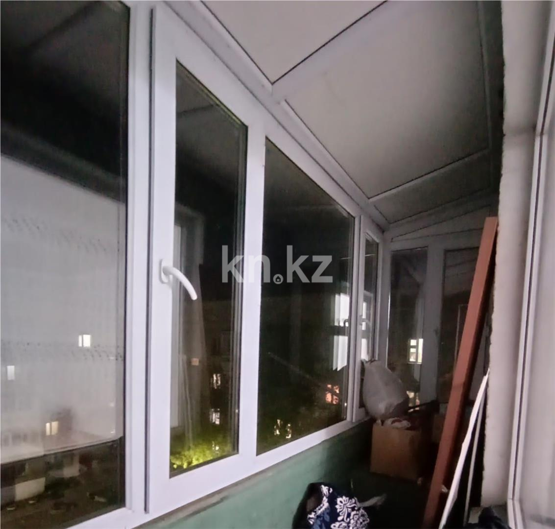 Продажа 4-комнатной квартиры, 77 м², мкр-н 22 - Продажа  четырехкомнатных квартир в Караганде фото 15 из 16