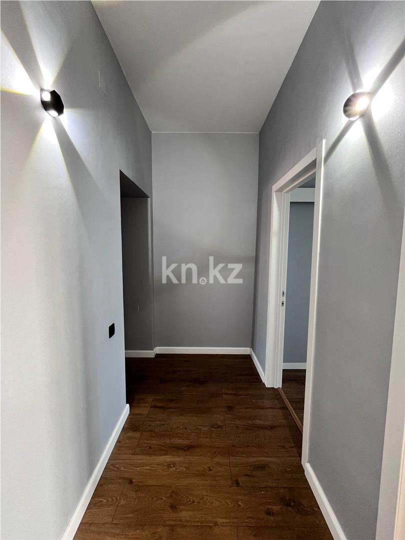 Продажа 4-комнатной квартиры, 94 м², ул. Муканова - Продажа  четырехкомнатных квартир в Караганде фото 18 из 37