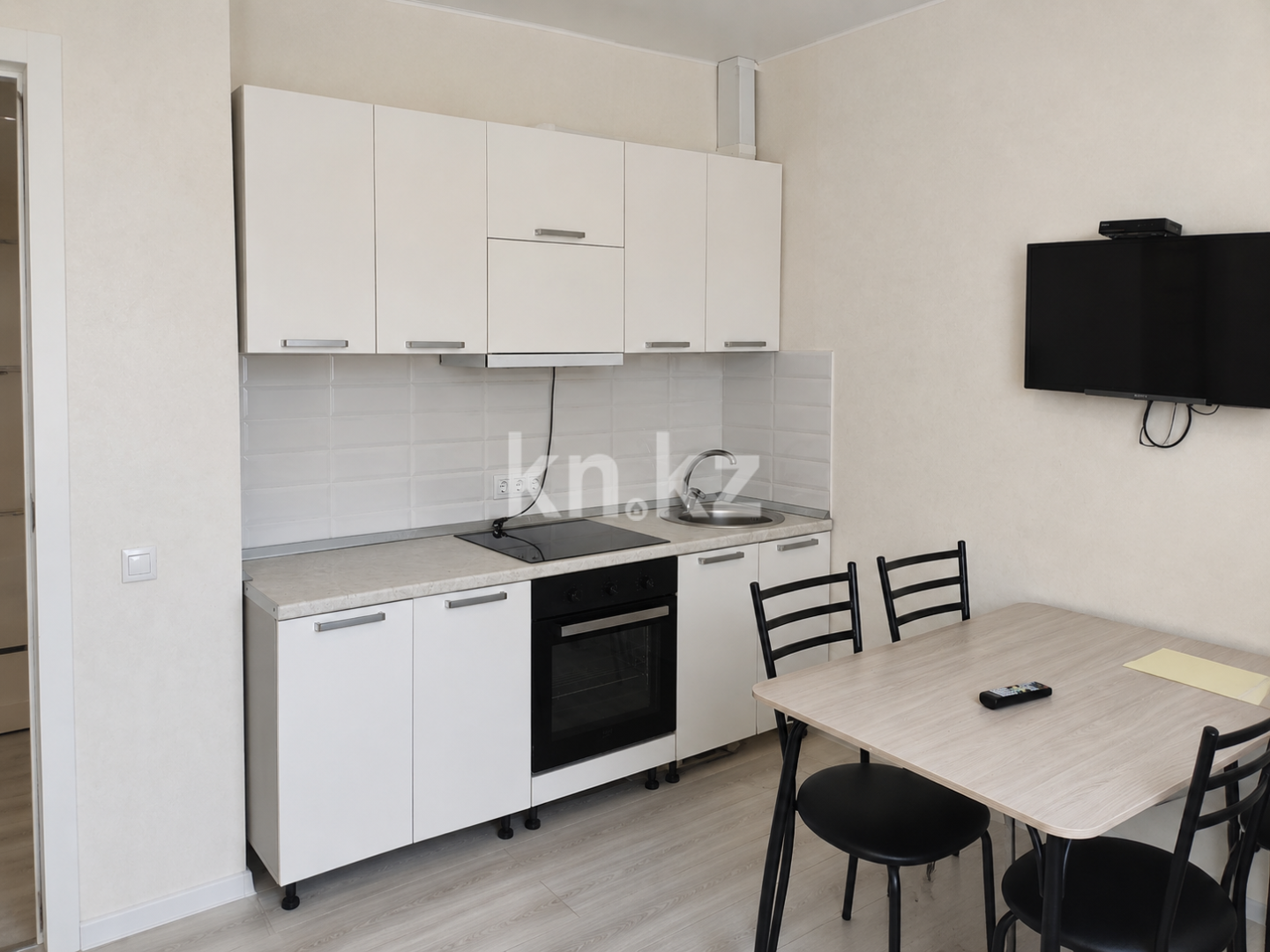 Аренда 2-комнатной квартиры, 43 м² в Астане