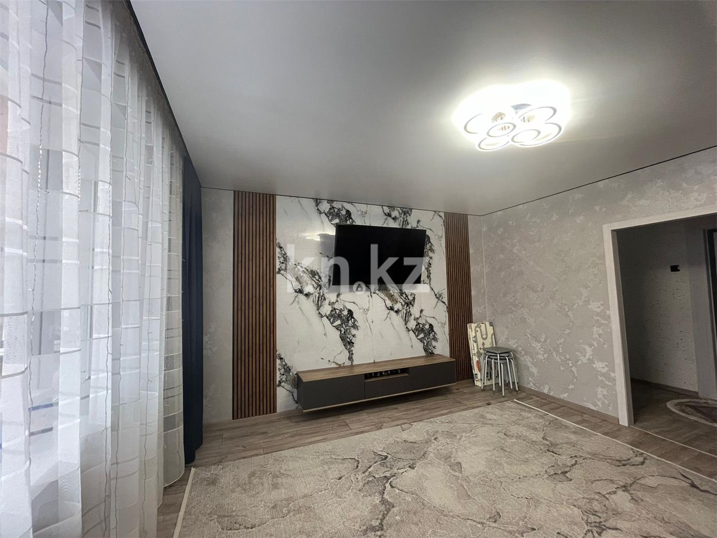 Продажа 2-комнатной квартиры, 54 м² - Продажа квартир в Караганде - страница 9 фото 2 из 15