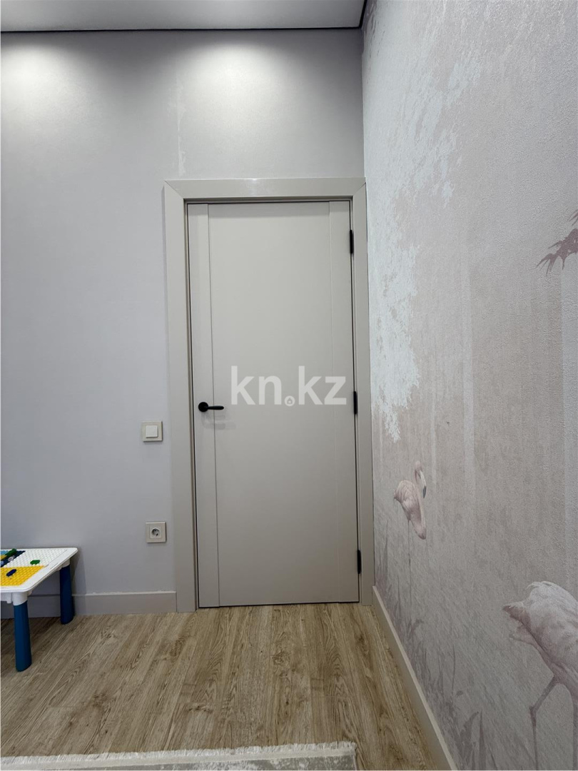 Продажа 3-комнатной квартиры, 88 м², ул. Букетова, дом  3/4 - Продажа квартир в Караганде фото 16 из 36