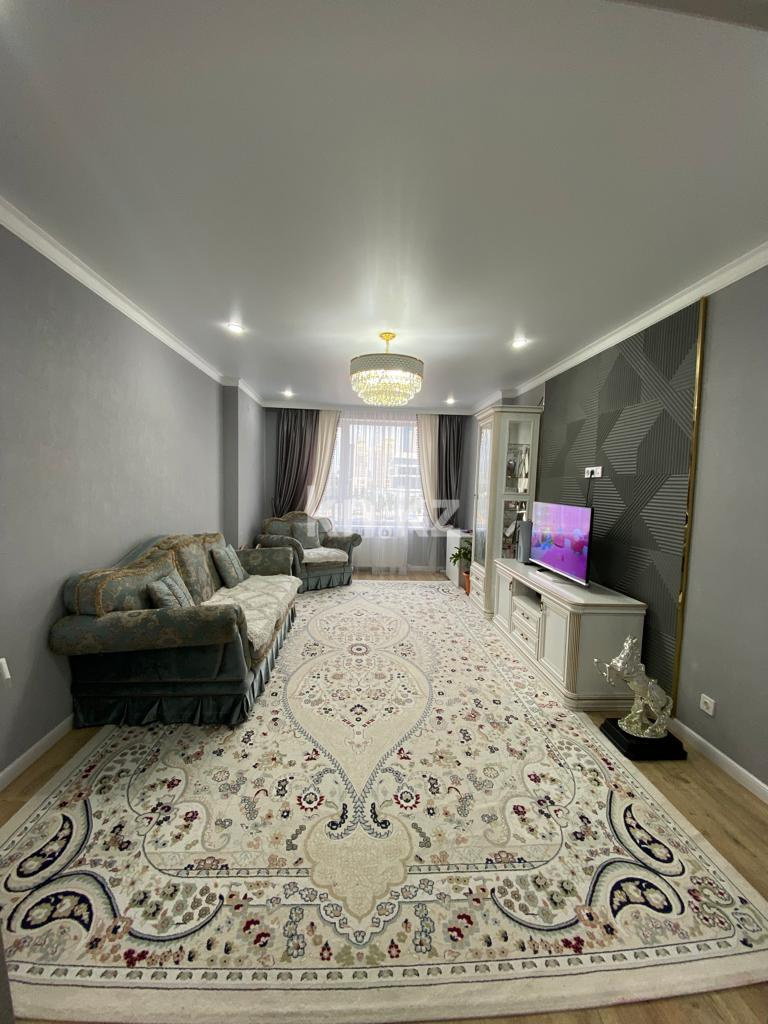 Продажа 3-комнатной квартиры, 86 м², пр. Кабанбай батыра, дом  38/3 - ул. Сыганак - Продажа  трехкомнатных квартир в Астане без посредников с фото фото 1 из 5