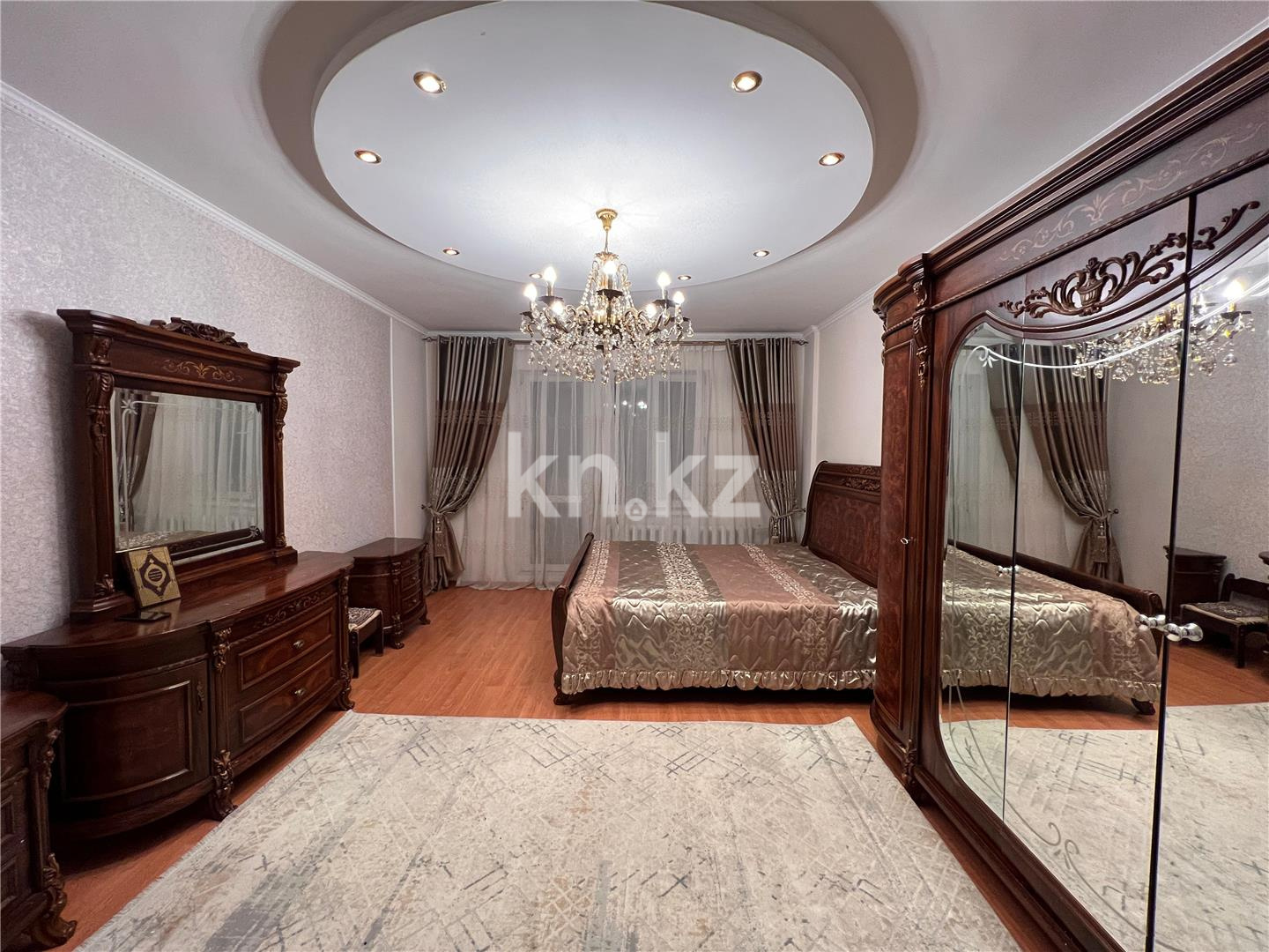 Продажа 4-комнатной квартиры, 130 м², ул. Сембинова - Продажа квартир в Астане фото 1 из 17