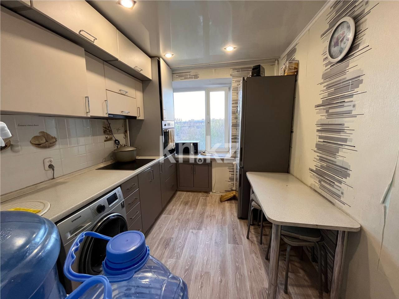 Продажа 4-комнатной квартиры, 75 м², пр. Республики, дом  18 - Продажа  четырехкомнатных квартир в Караганде фото 12 из 24