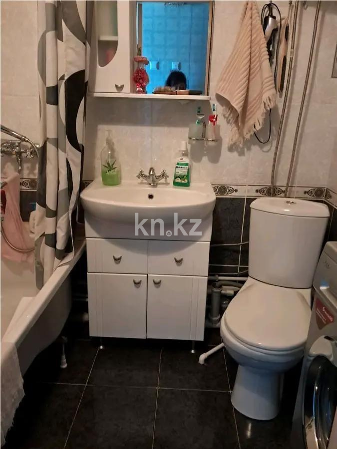 Продажа 1-комнатной квартиры, 30 м², мкр-н Восток-2, дом  8 - Продажа  однокомнатных квартир в Караганде фото 3 из 5