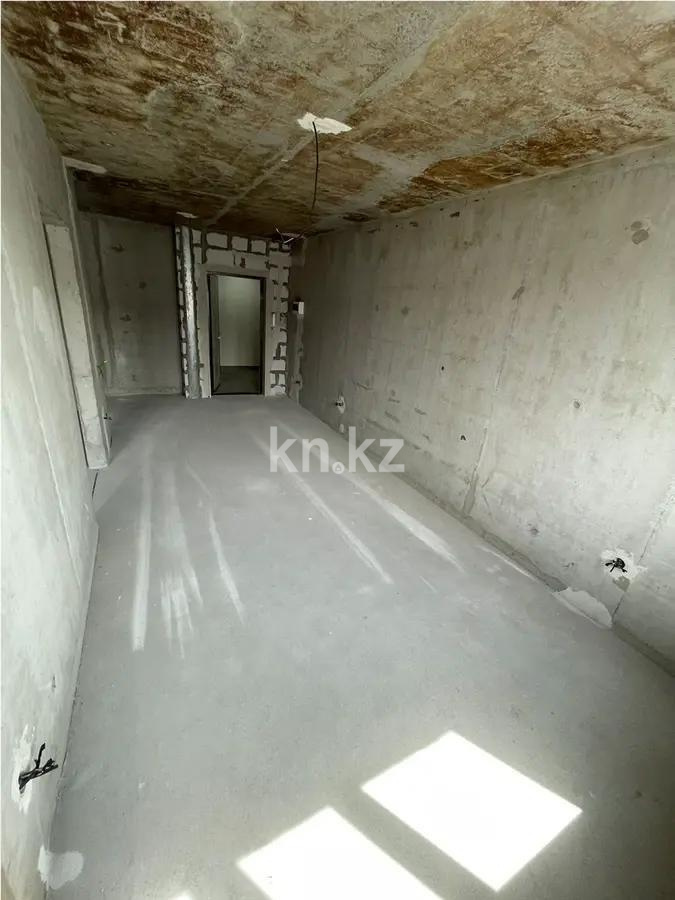 Продажа 1-комнатной квартиры, 35 м², пр. Райымбека, дом  590 стр в Алматы - фото 2