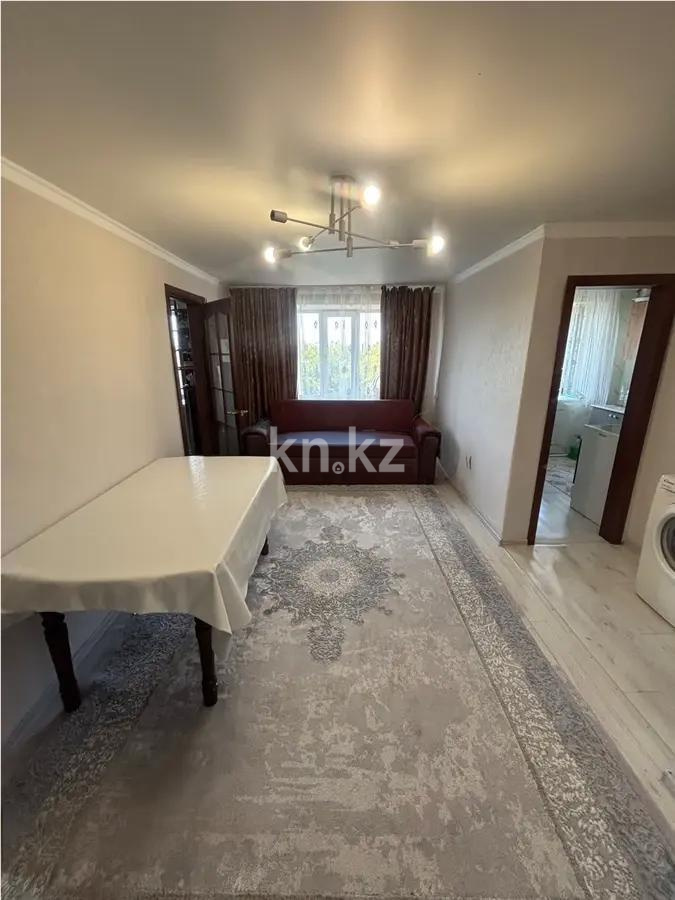 Продажа 3-комнатной квартиры, 47 м², ул. Ишимская, дом  64 - Продажа  трехкомнатных квартир в Караганде без посредников фото 1 из 5