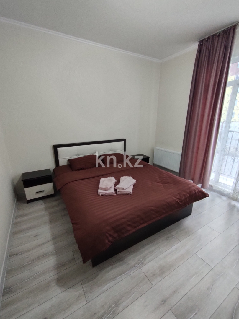 Аренда 2-комнатной квартиры посуточно, 52 м², Нурсат-1 мкр-н, дом  133/2 - Аренда квартир посуточно в Шымкенте фото 6 из 12