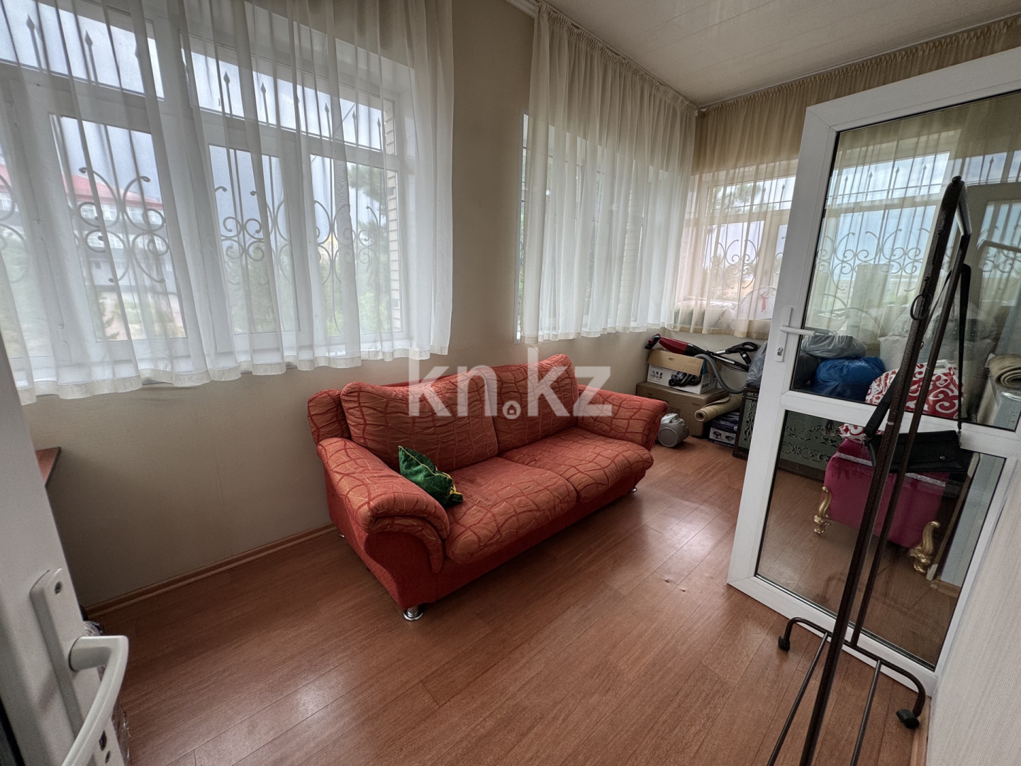 Продажа 6-комнатного дома, 338 м², ул. Молдагуловой в Караганде - фото 21