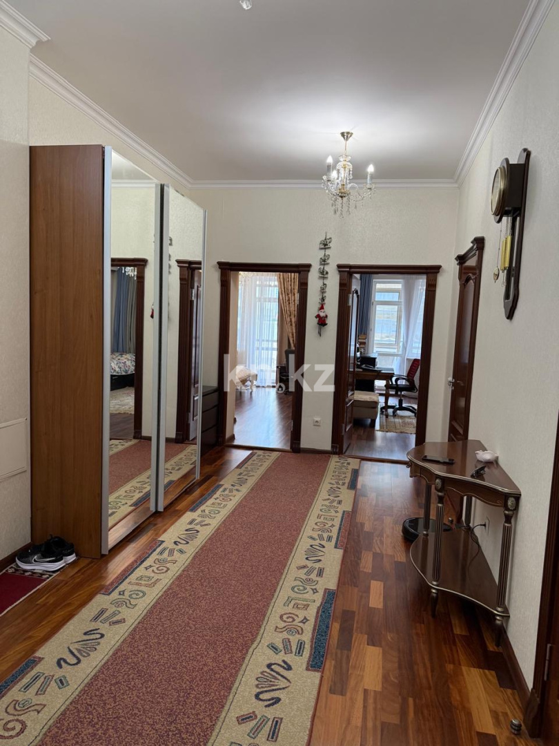 Продажа 3-комнатной квартиры, 130 м², ул. Достык, дом  1 - Казакрадиосы в Астане - фото 10