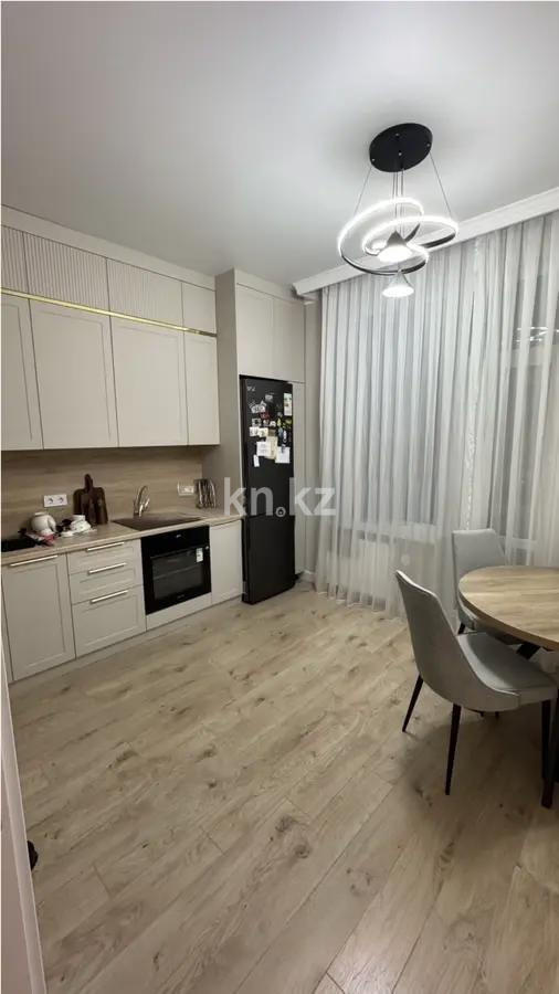 Продажа 2-комнатной квартиры, 73 м², пр. Туран, дом  43/3 в Астане - фото 3